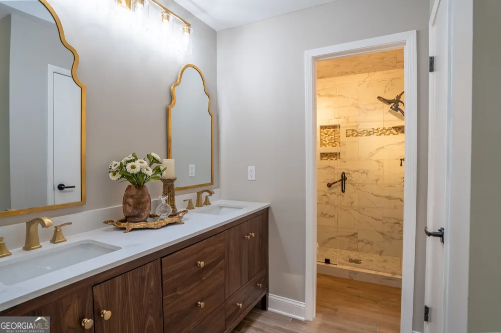 3882 Centre CT Peachtree Corners, GA 30092