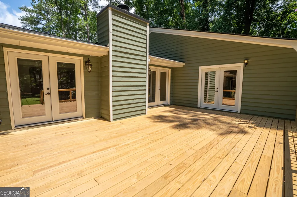 3882 Centre CT Peachtree Corners, GA 30092