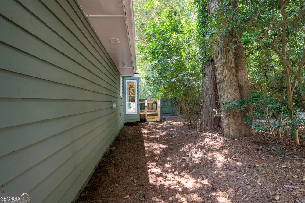 3882 Centre CT Peachtree Corners, GA 30092