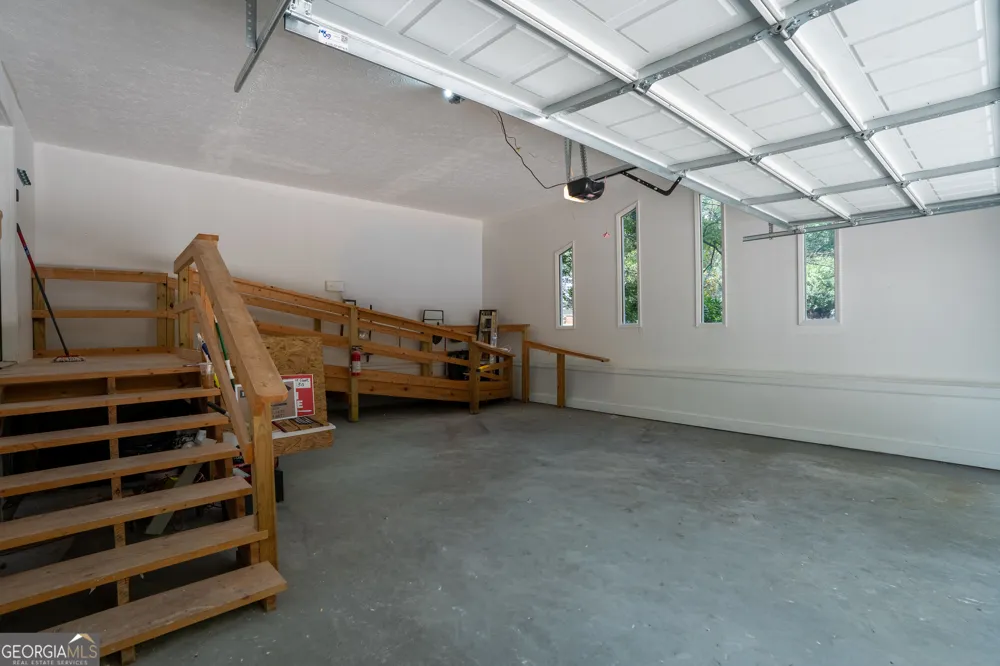 3882 Centre CT Peachtree Corners, GA 30092
