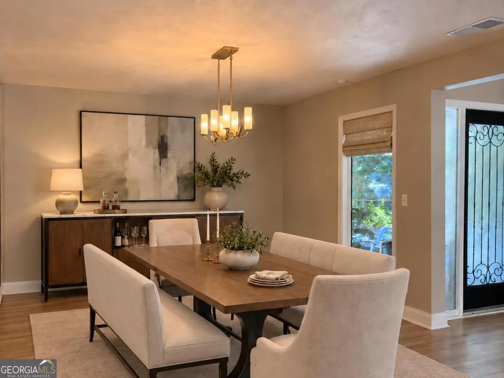 3882 Centre CT Peachtree Corners, GA 30092