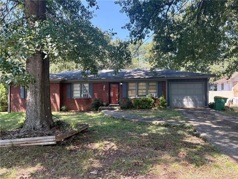 684 Virginia Circle Forest Park, GA 30297