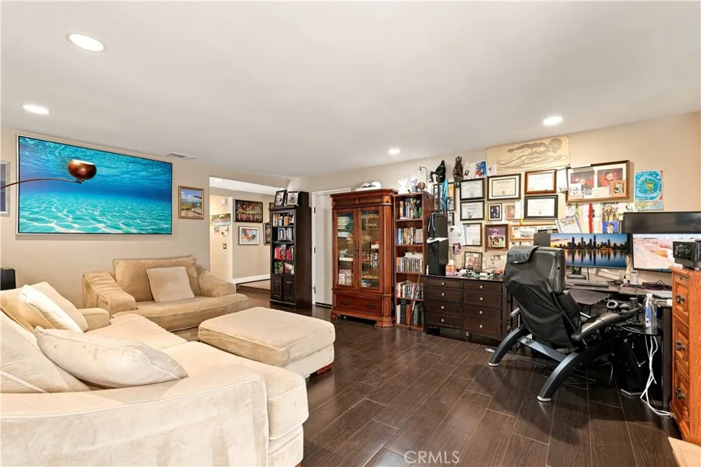 24112 Valyermo Mission Viejo, CA 92691