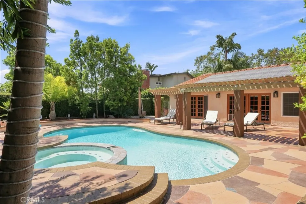 24112 Valyermo Mission Viejo, CA 92691