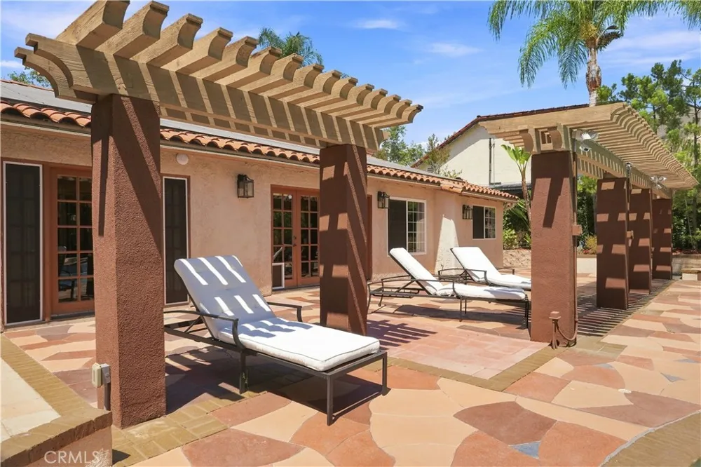 24112 Valyermo Mission Viejo, CA 92691