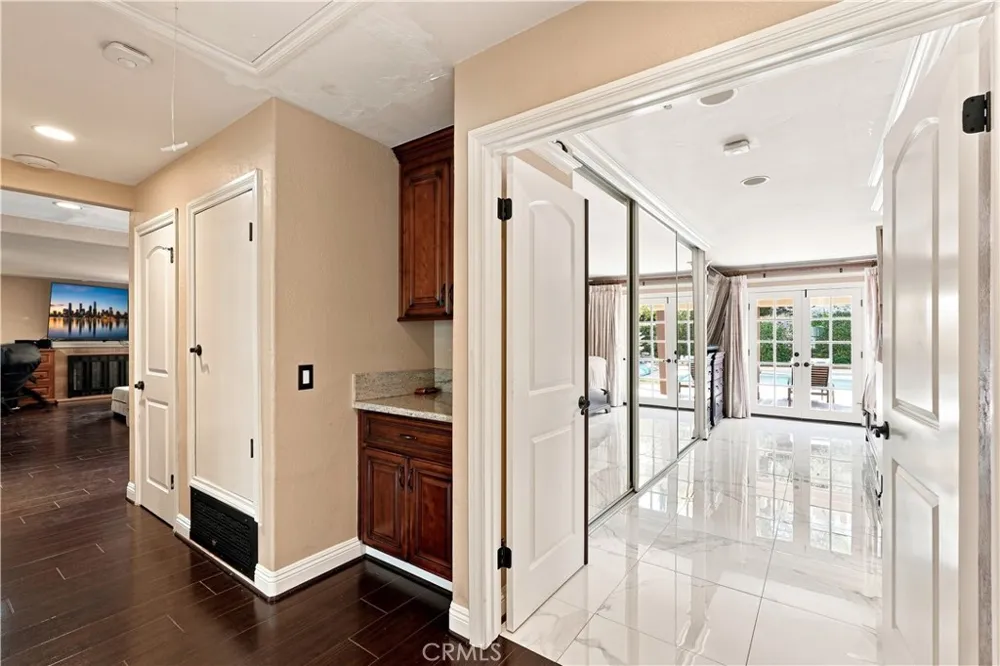 24112 Valyermo Mission Viejo, CA 92691
