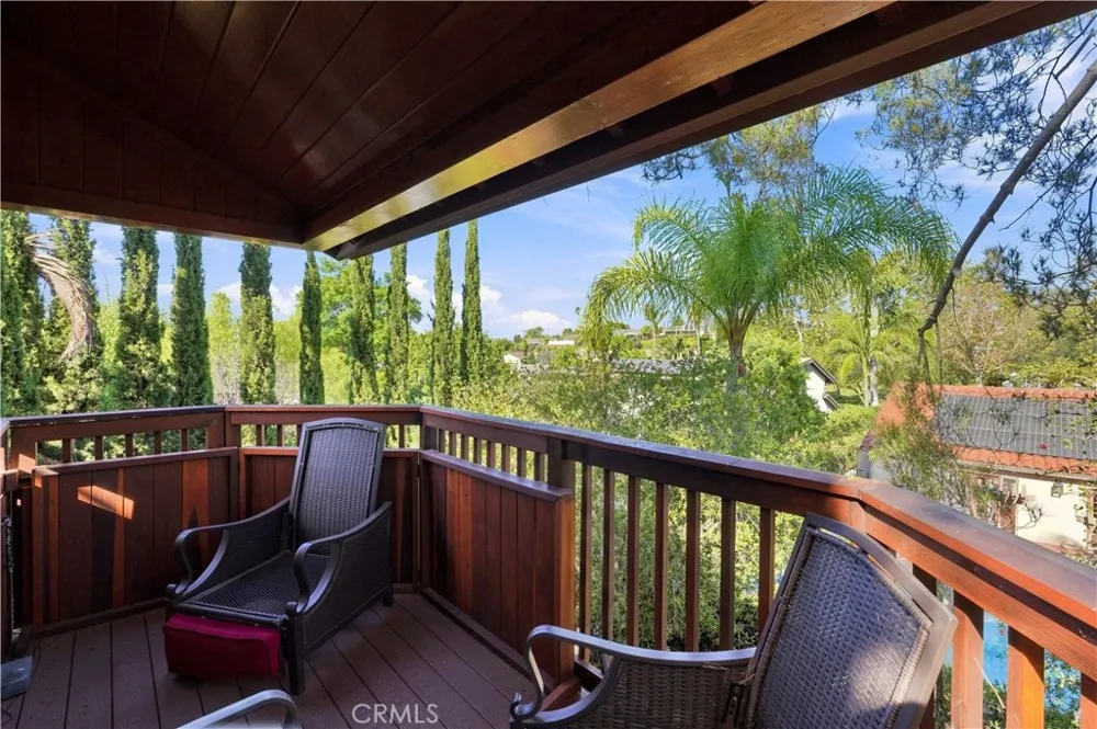 24112 Valyermo Mission Viejo, CA 92691