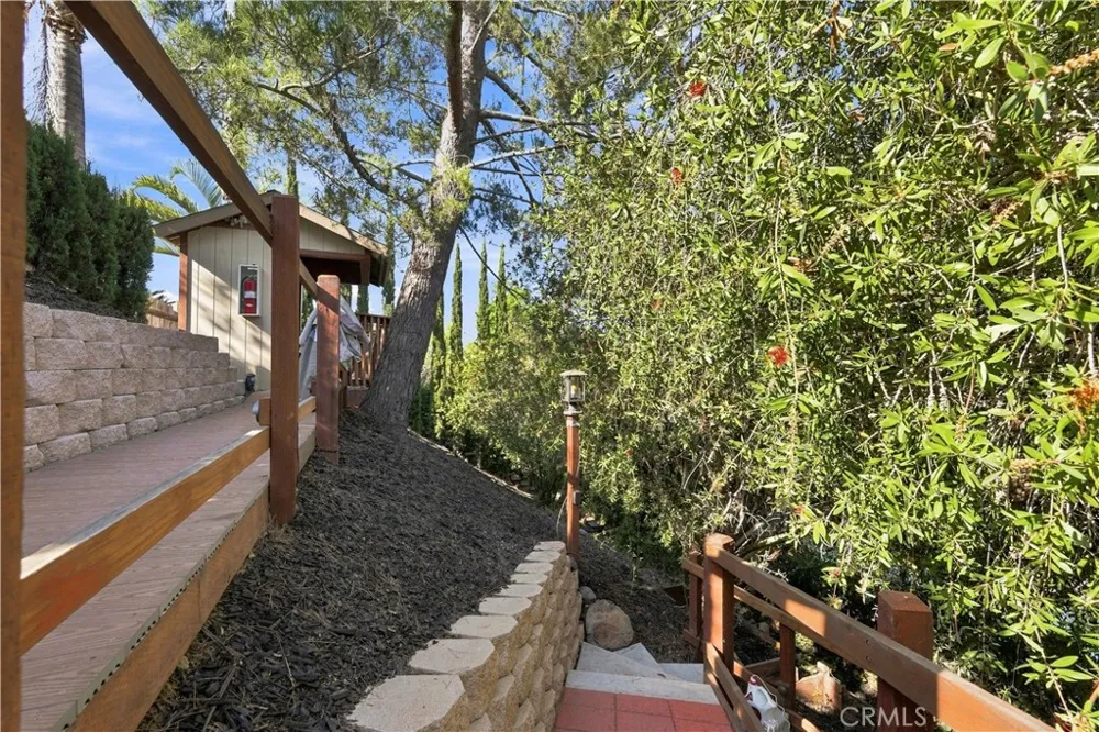 24112 Valyermo Mission Viejo, CA 92691