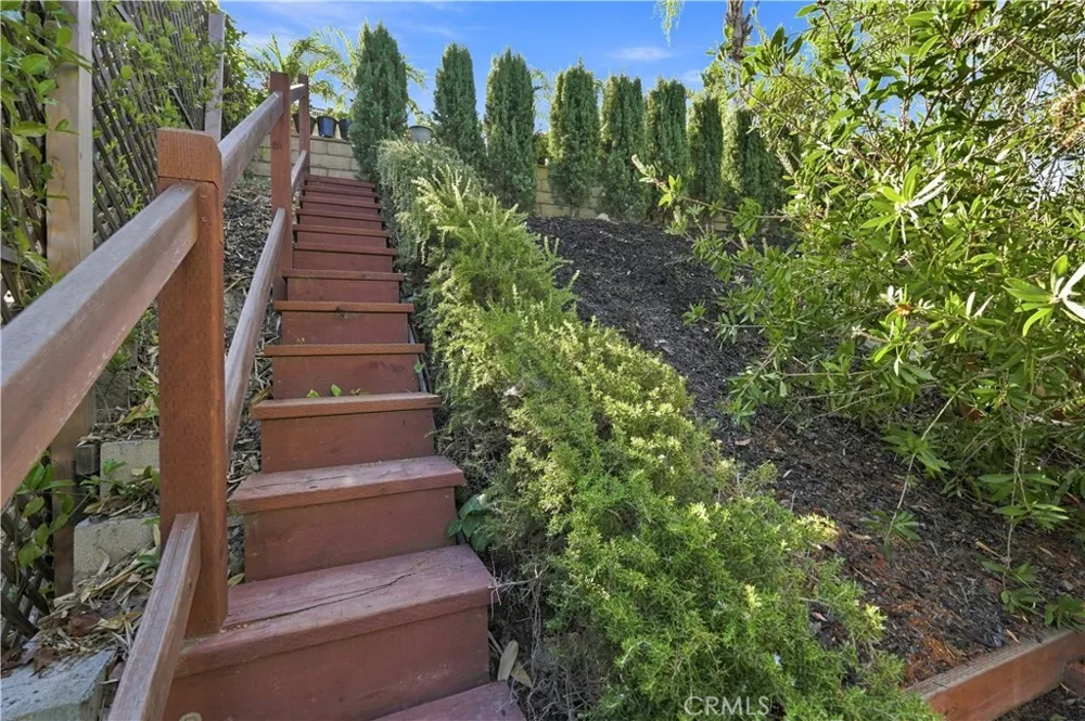 24112 Valyermo Mission Viejo, CA 92691