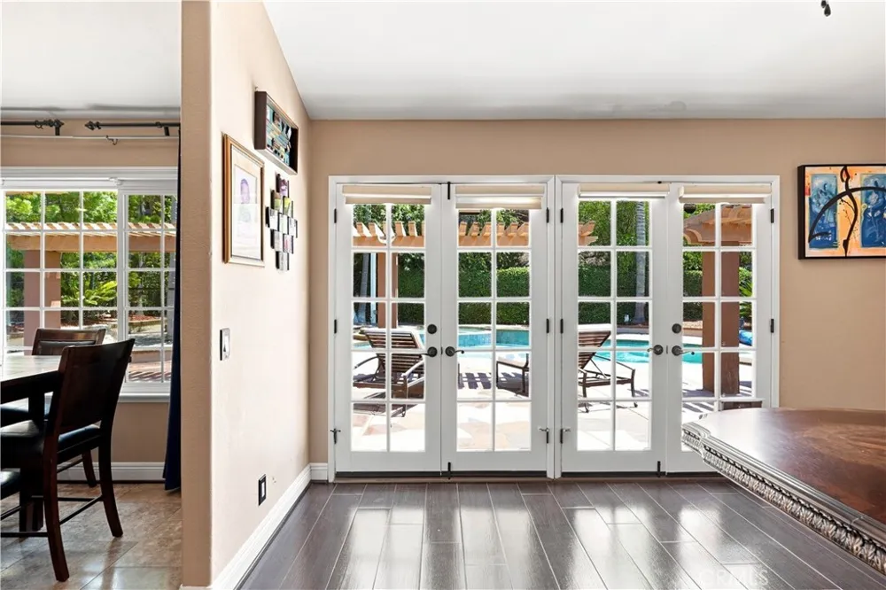 24112 Valyermo Mission Viejo, CA 92691