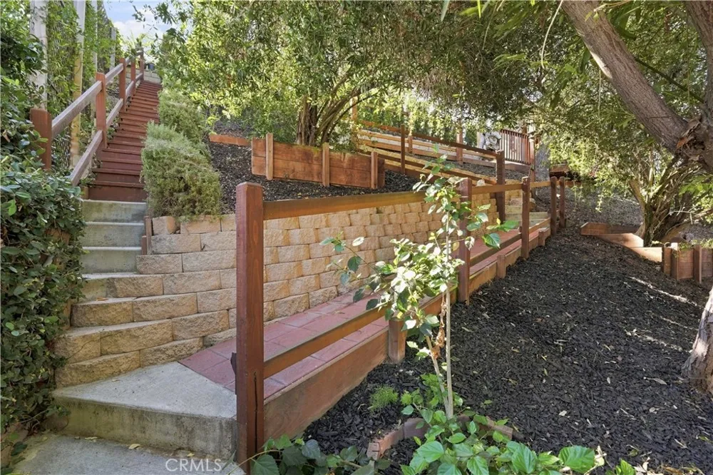 24112 Valyermo Mission Viejo, CA 92691
