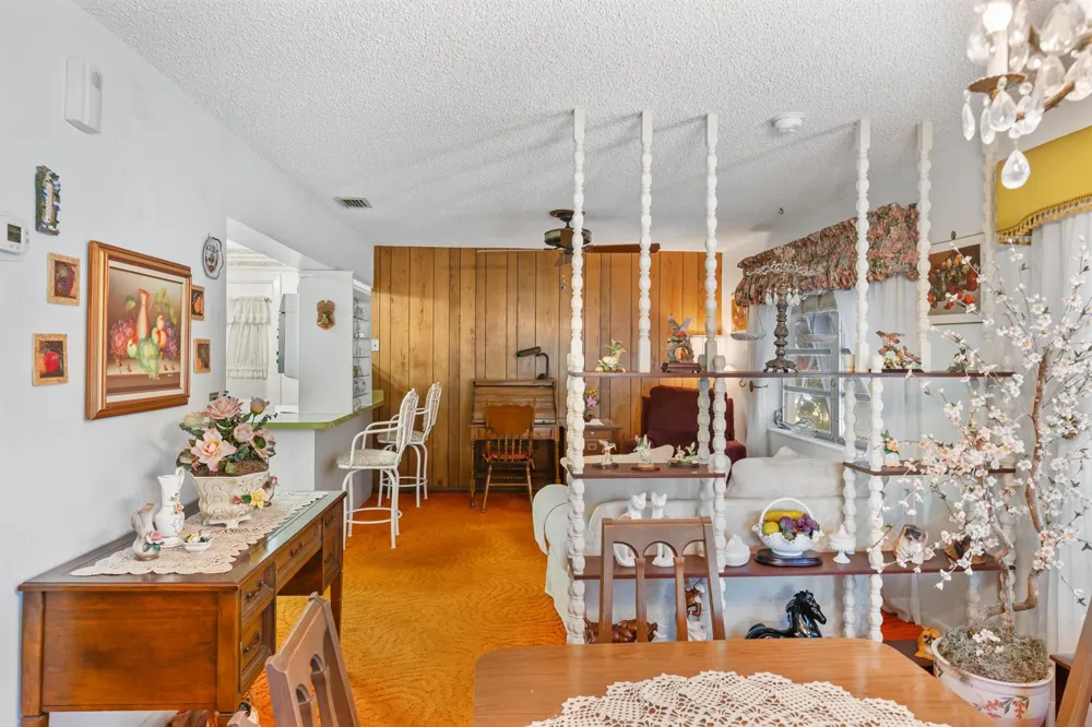 2593 Bahia Road West Palm Beach, FL 33406