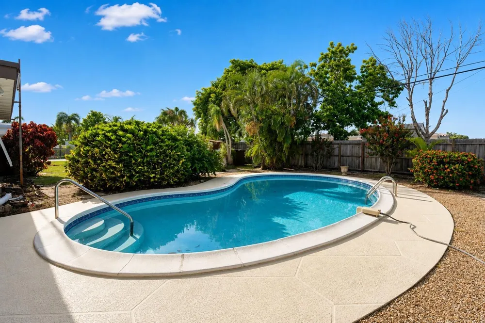 2593 Bahia Road West Palm Beach, FL 33406