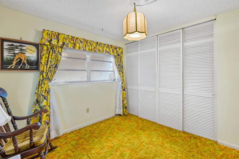 2593 Bahia Road West Palm Beach, FL 33406