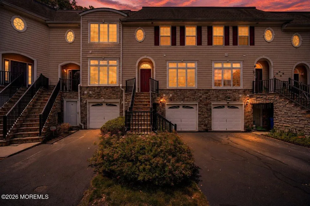 12 Jensen Court Old Bridge, NJ 08857