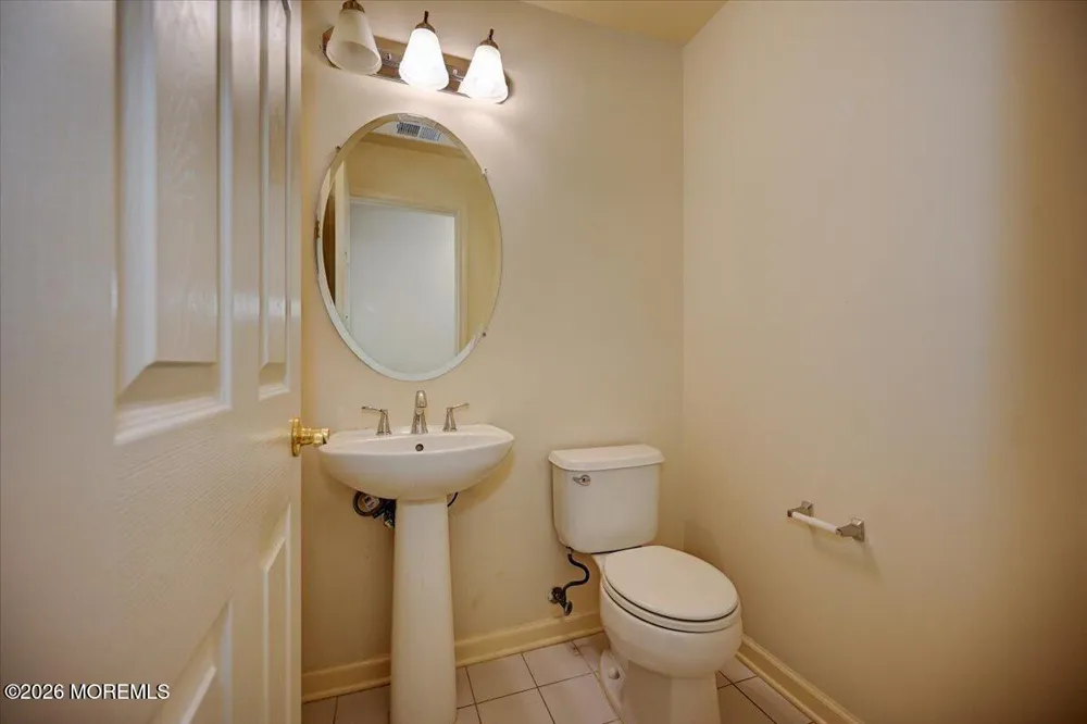 12 Jensen Court Old Bridge, NJ 08857