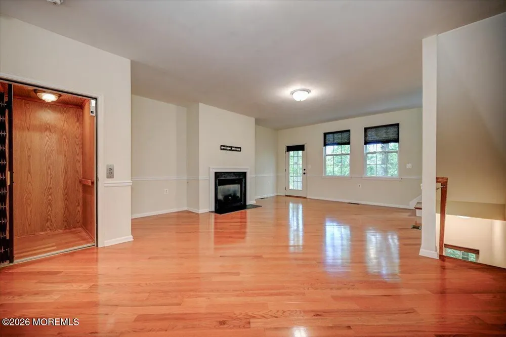12 Jensen Court Old Bridge, NJ 08857