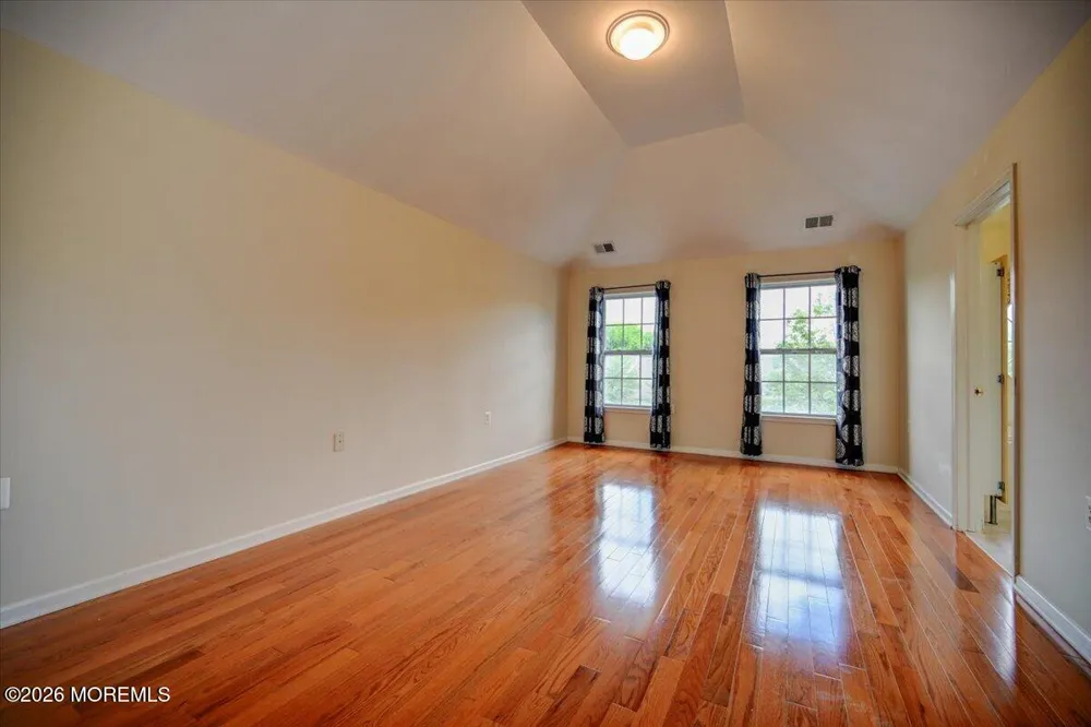 12 Jensen Court Old Bridge, NJ 08857