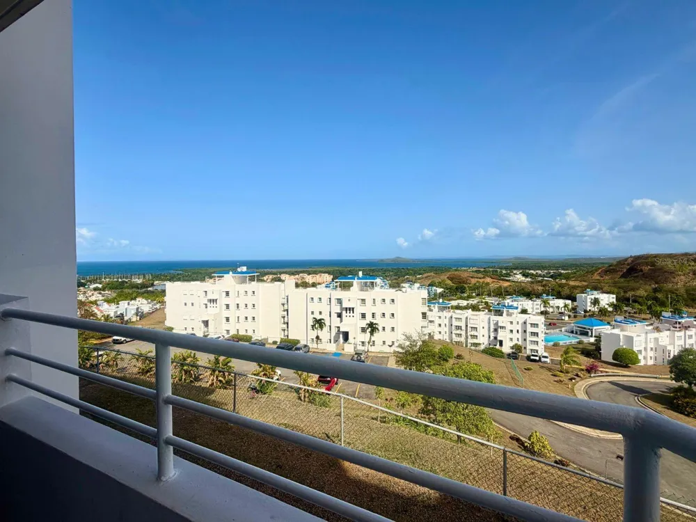 COND COSTA ESMERALDA #CC202 Ceiba, PR 00735