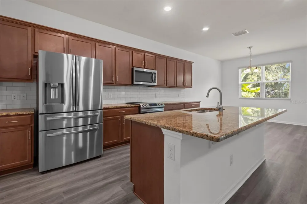 12124 LAKE BOULEVARD New Port Richey, FL 34655