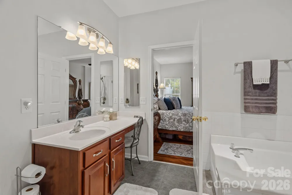 1628 Backcreek Lane Gastonia, NC 28054