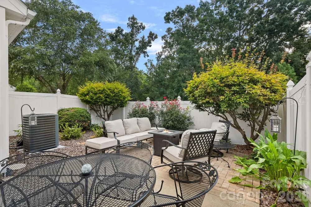1628 Backcreek Lane Gastonia, NC 28054