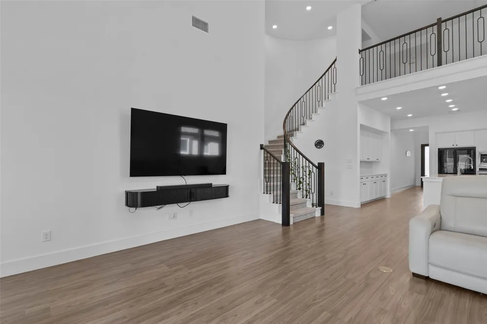 2448 Halter Drive Aubrey, TX 76227