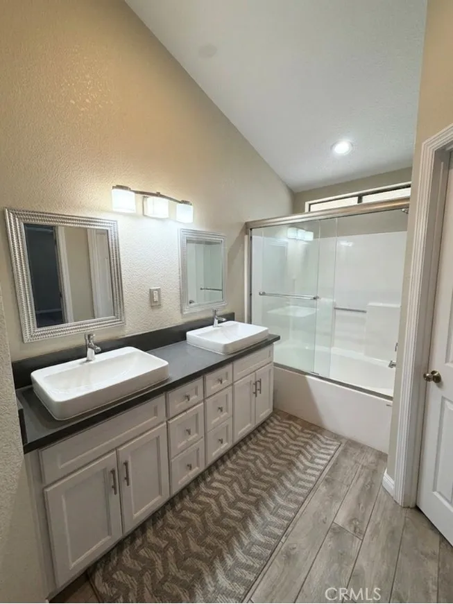 18460 Ash Street Bloomington, CA 92316