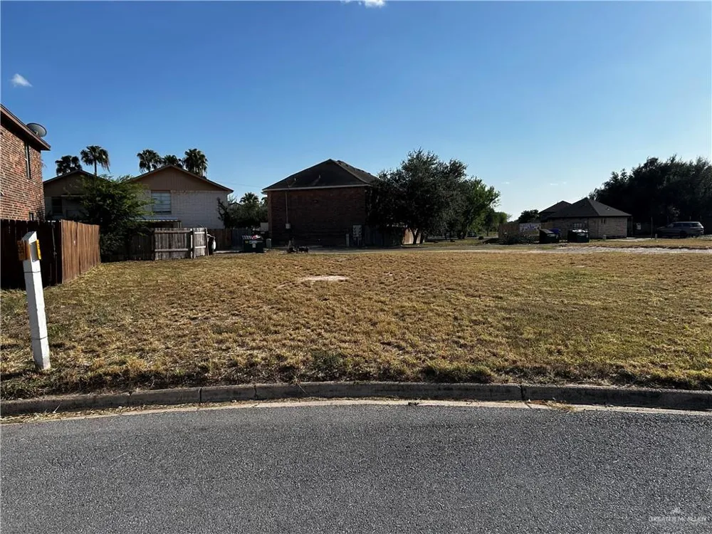 2905 Whitewing Avenue McAllen, TX 78501