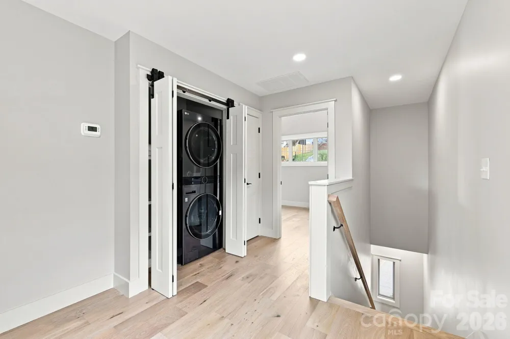 128 Chepstow Place Black Mountain, NC 28711