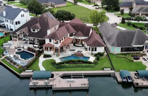 12316 Oak Bend Circle