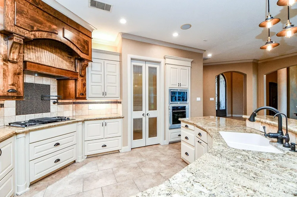 12316 Oak Bend Circle Conroe, TX 77304