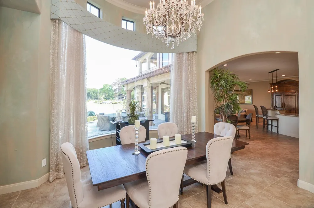 12316 Oak Bend Circle Conroe, TX 77304
