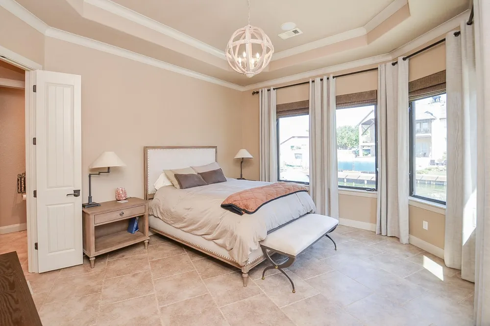 12316 Oak Bend Circle Conroe, TX 77304