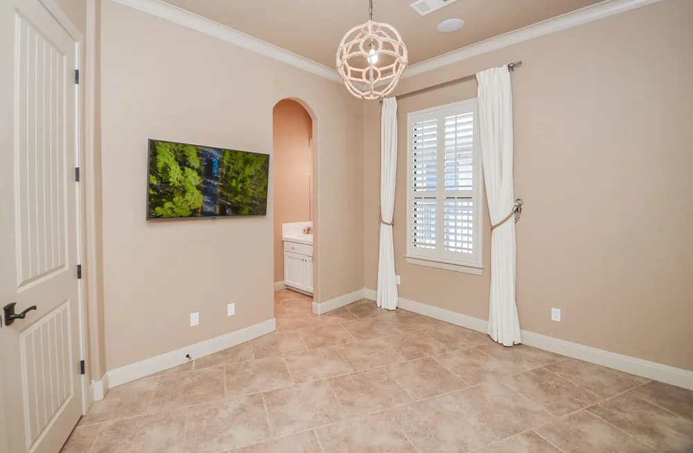 12316 Oak Bend Circle Conroe, TX 77304