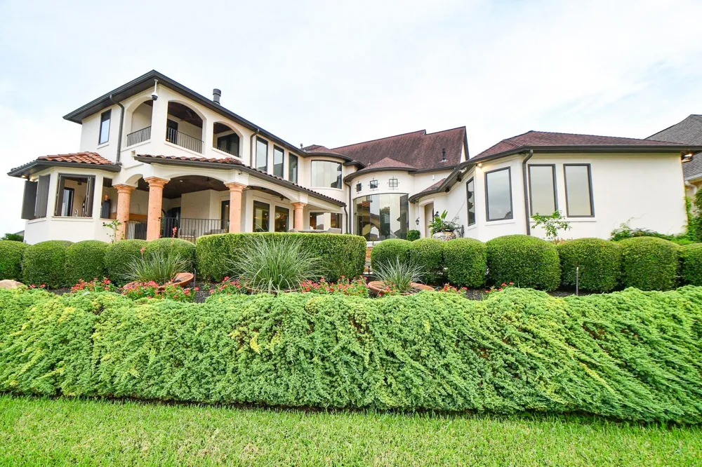 12316 Oak Bend Circle Conroe, TX 77304