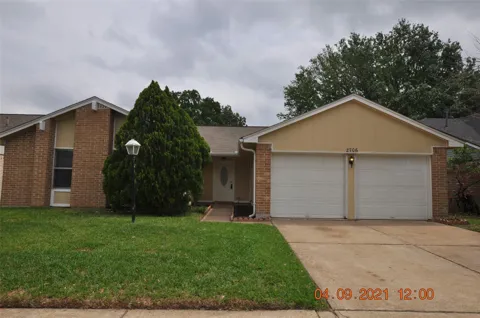 2706 Sunbird Drive