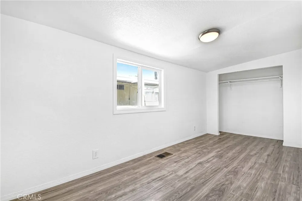 1455 S State St #17 Hemet, CA 92543