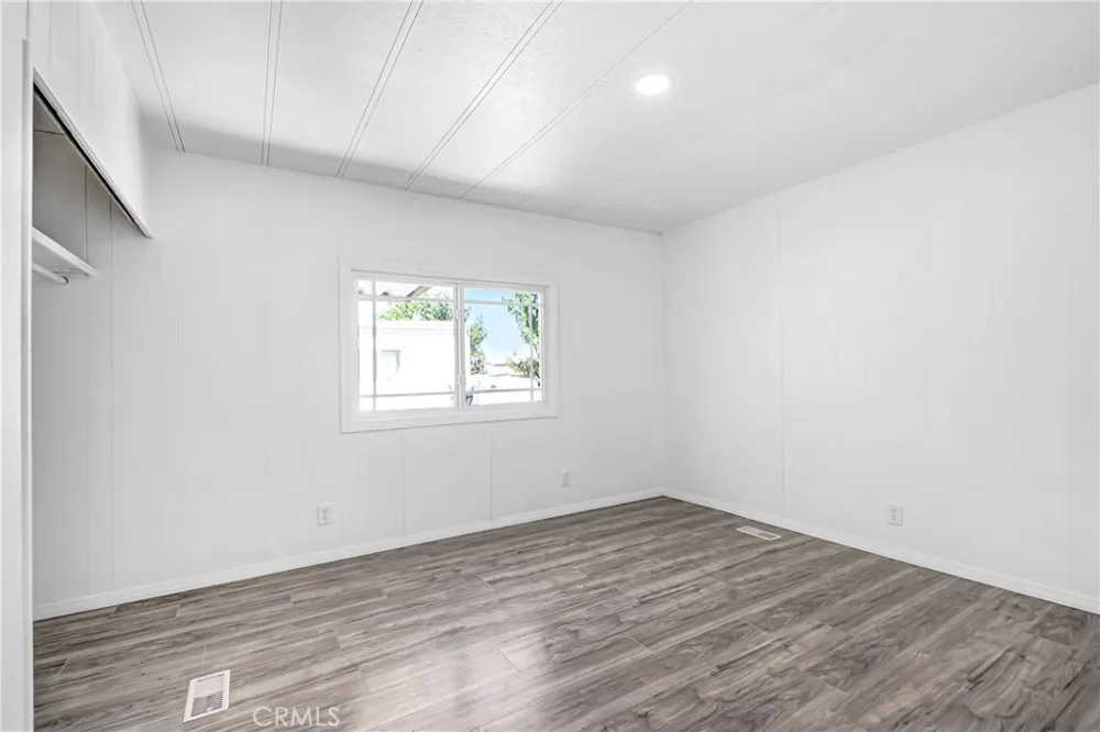 1455 S State St #17 Hemet, CA 92543