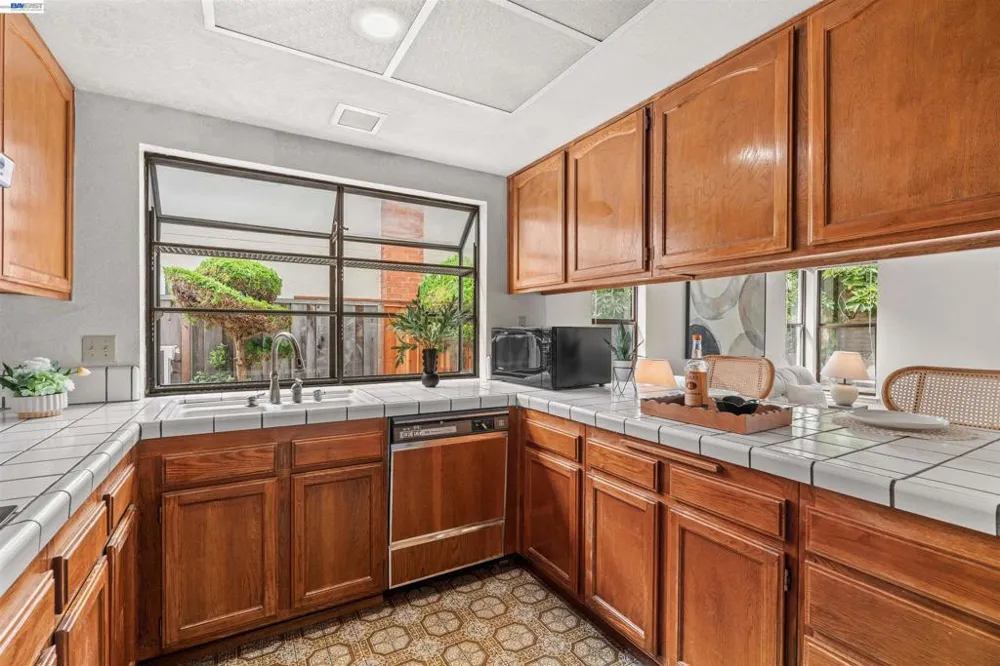 4325 Sedge St. Fremont, CA 94555