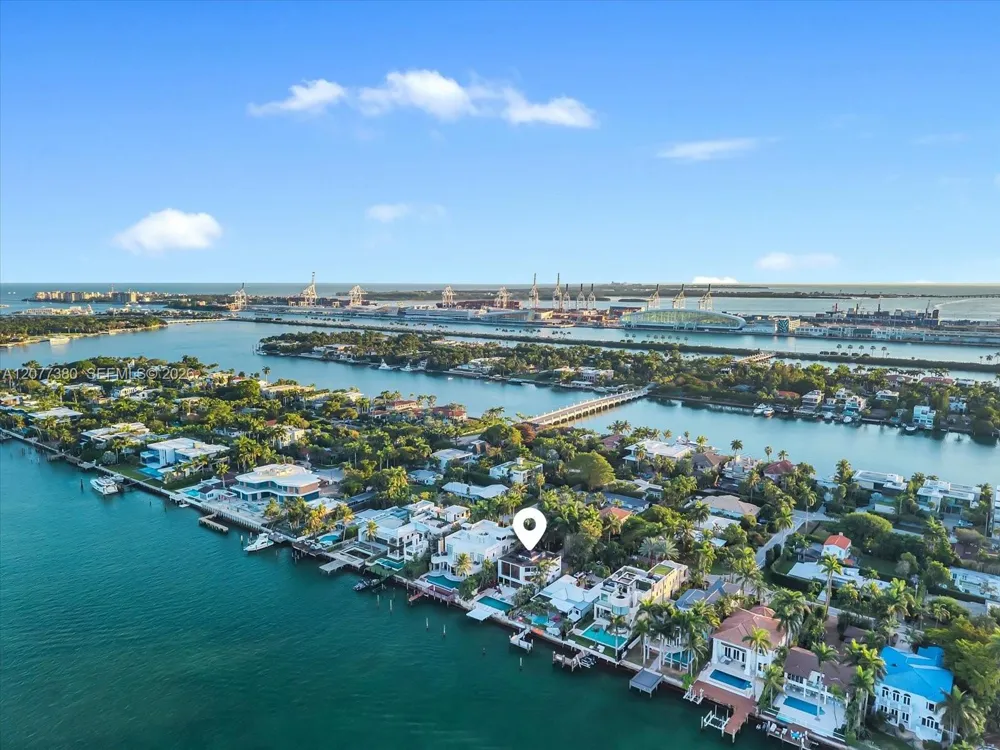 279 Hibiscus Dr Miami Beach, FL 33139