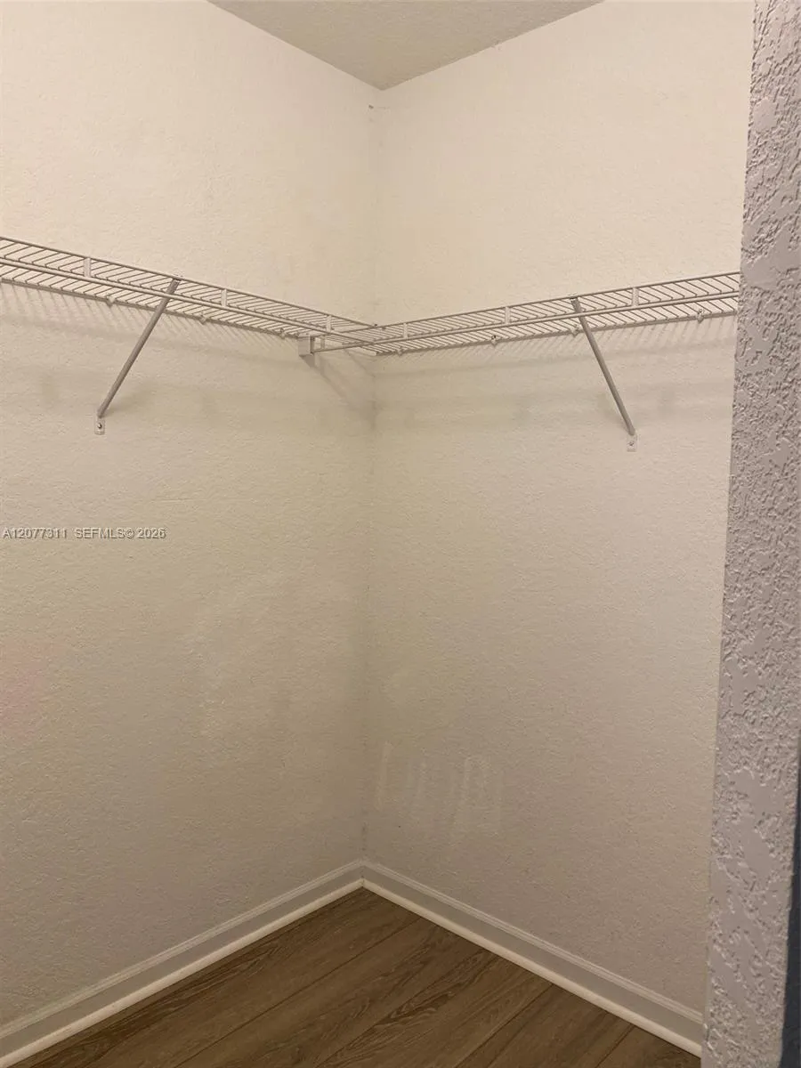 4218 Vineyard Cir #4218 Weston, FL 33332