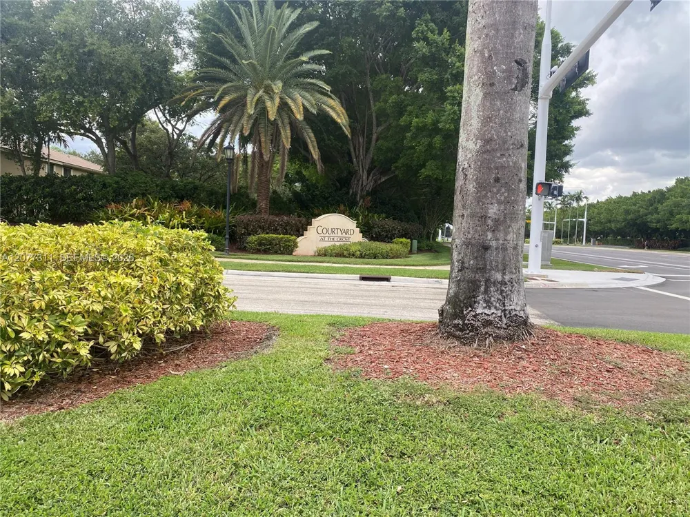4218 Vineyard Cir #4218 Weston, FL 33332