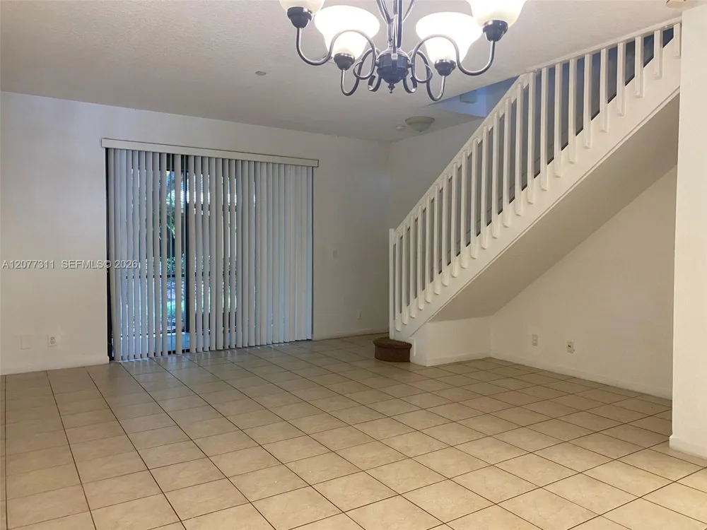 4218 Vineyard Cir #4218 Weston, FL 33332