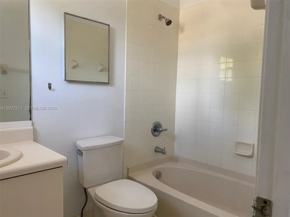 4218 Vineyard Cir #4218 Weston, FL 33332