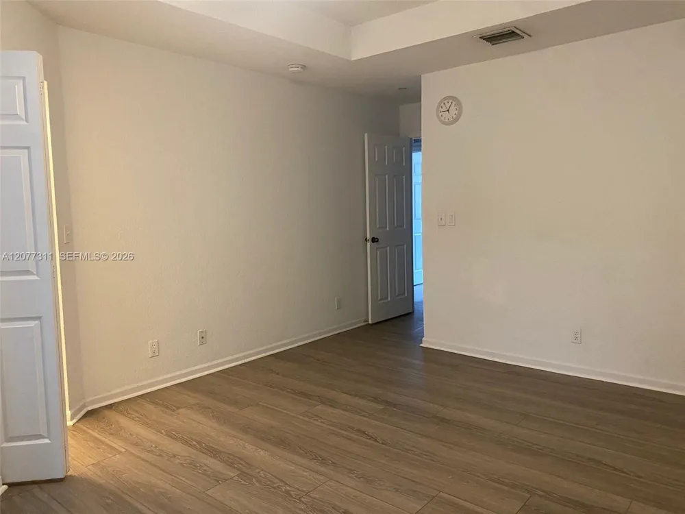 4218 Vineyard Cir #4218 Weston, FL 33332