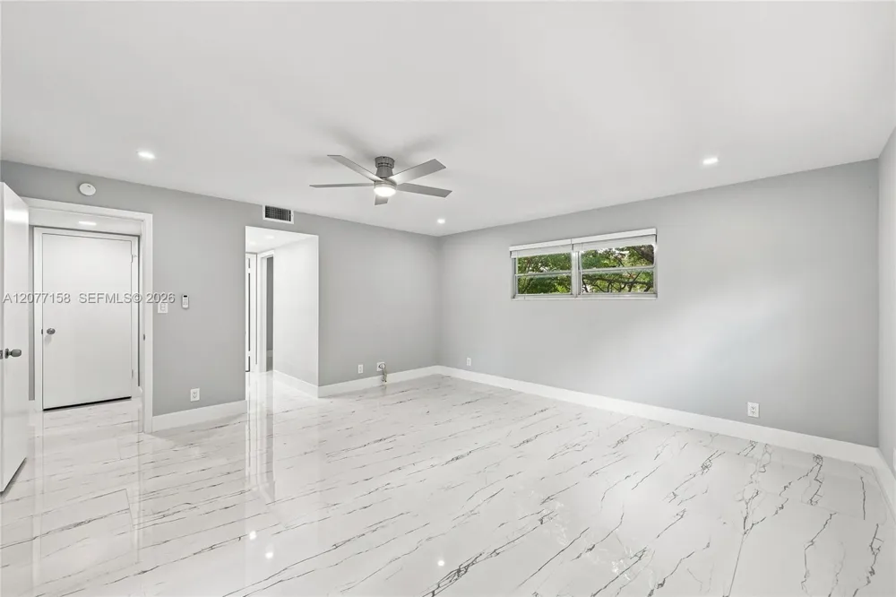 3304 Aruba Way #A2 Coconut Creek, FL 33066