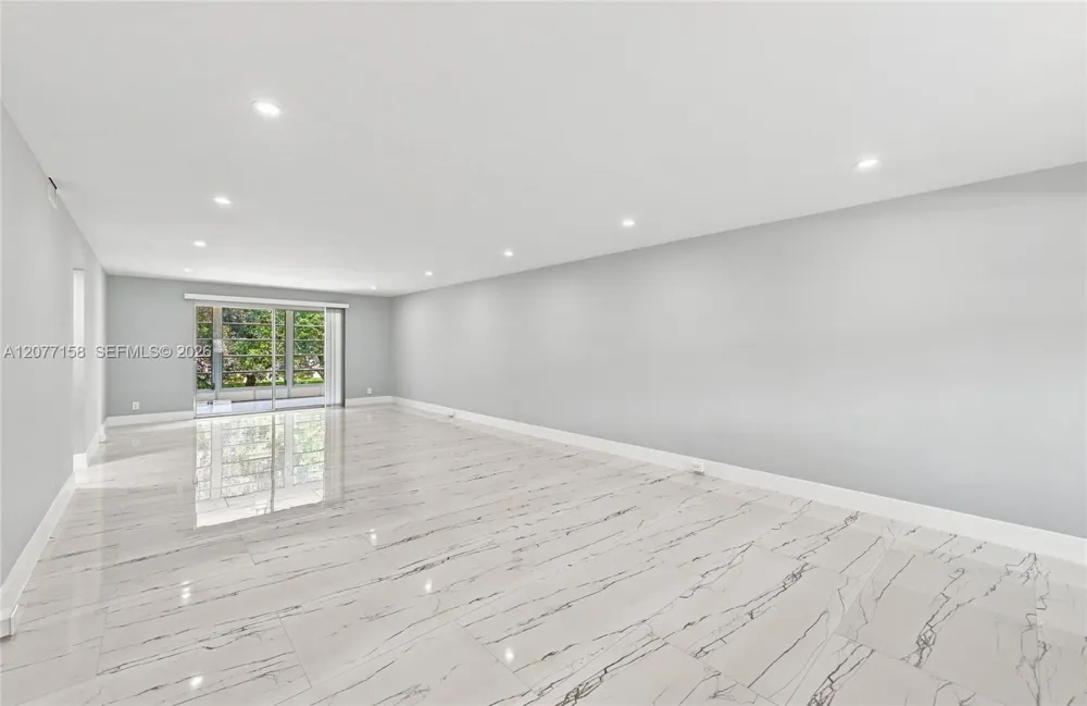 3304 Aruba Way #A2 Coconut Creek, FL 33066