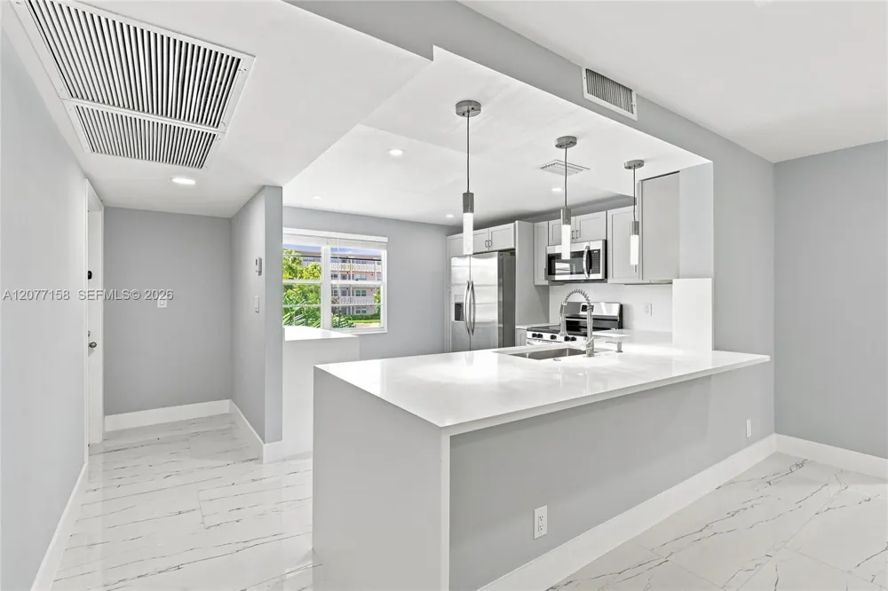 3304 Aruba Way #A2 Coconut Creek, FL 33066