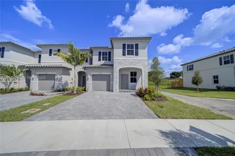11881 NW 47th Mnr